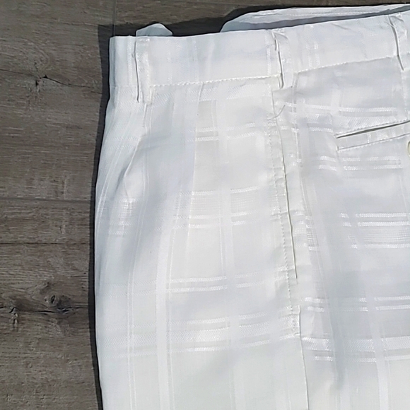 Linen Pants, size 32x30, white, never worn. - Picture 4 of 4